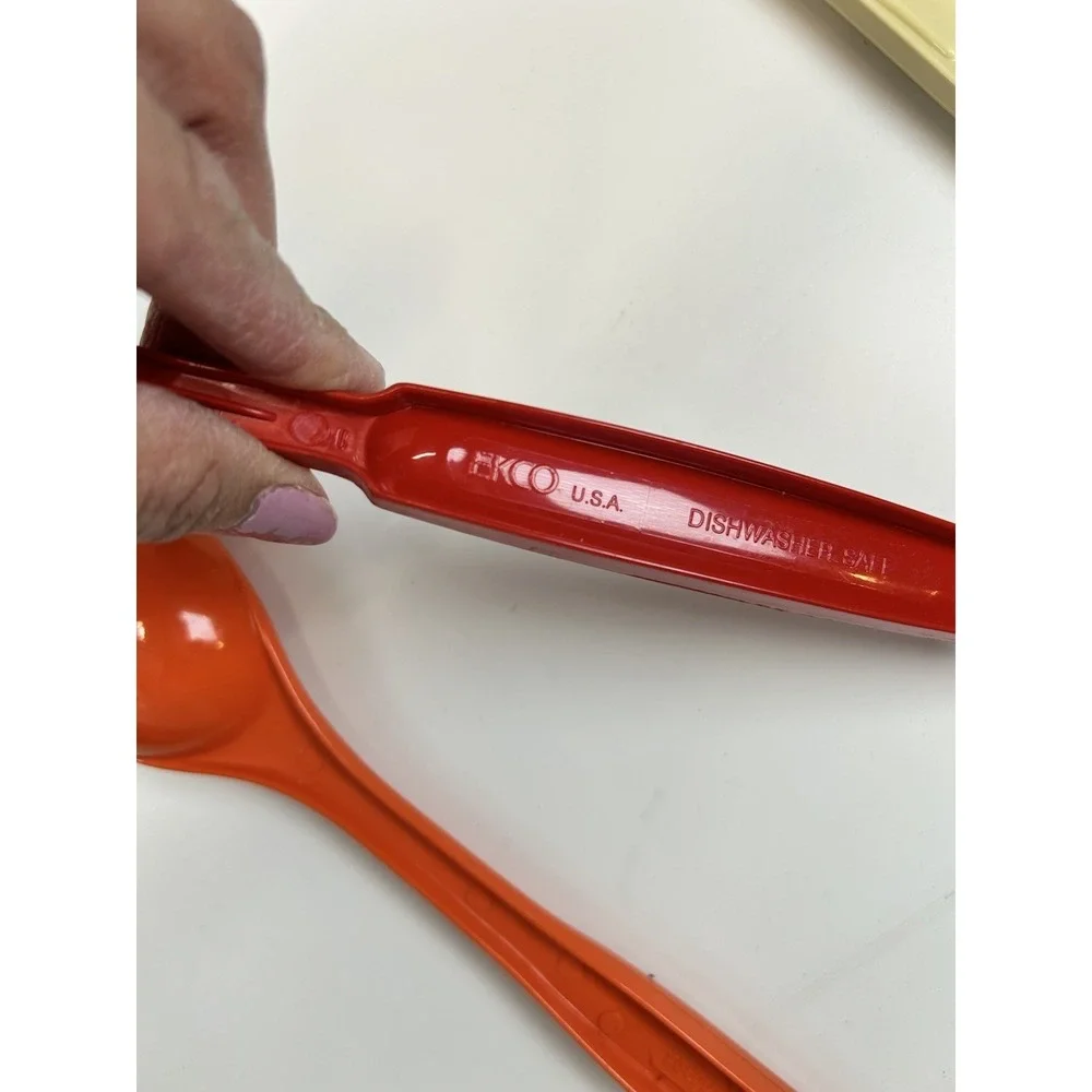 Mixed Lot 3 Vintage Plastic Spoon Spatula Orange Foley, Tan King Kraft, Red Ecko